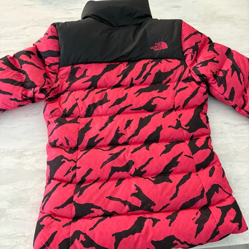 North Face jackets - Picture 8 of 8